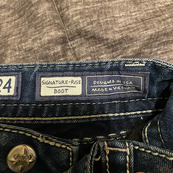 MISS ME Like NEW jeans size 25 signature boot cut - Picture 14 of 15